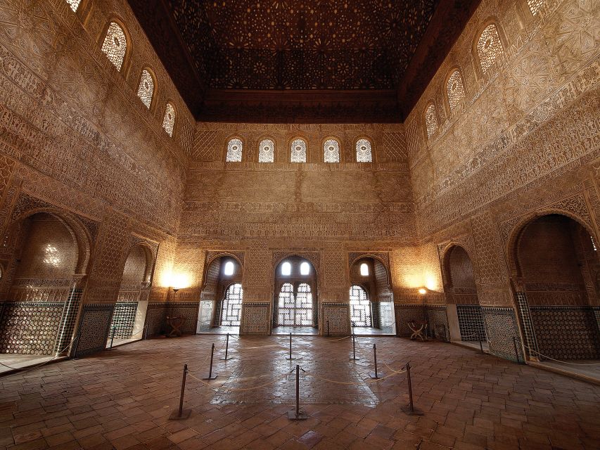 Granada Full Day: Alhambra General, Albayzin and Sacromonte - Key things to know before you go