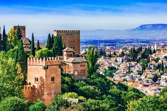 Granada full day: La alhambra completa + el Albaicin y Sacromonte - Lunch timing: plan to eat on your schedule, not the tour’s