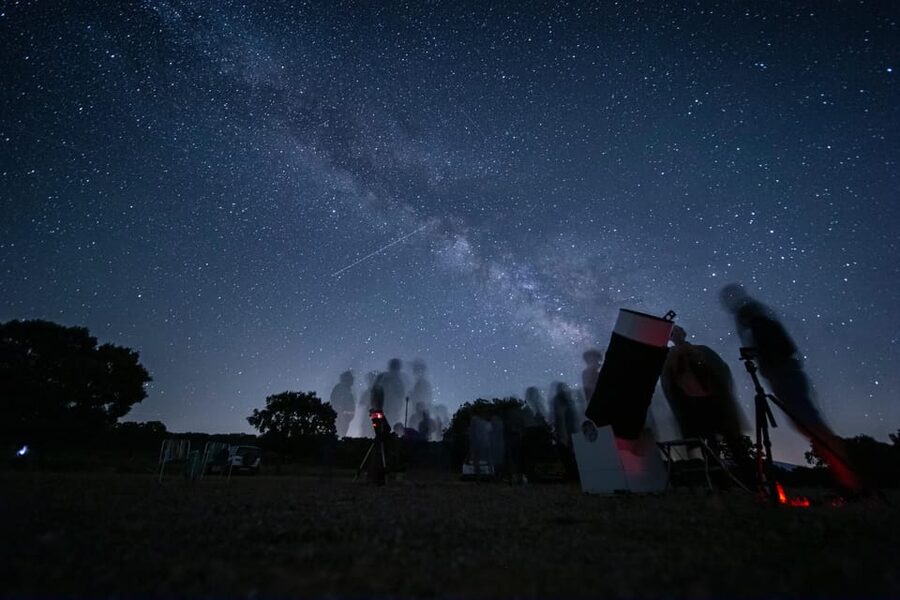 Granada Geopark: Stargazing Tour with Telescope - When to go and what to wear for nearly 1,800 meters at night