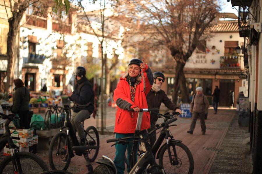 Granada: Highlights & Viewpoints eBike Tour with Tapas Break - Getting Started At Bar La Trastienda (And Not Getting Lost)