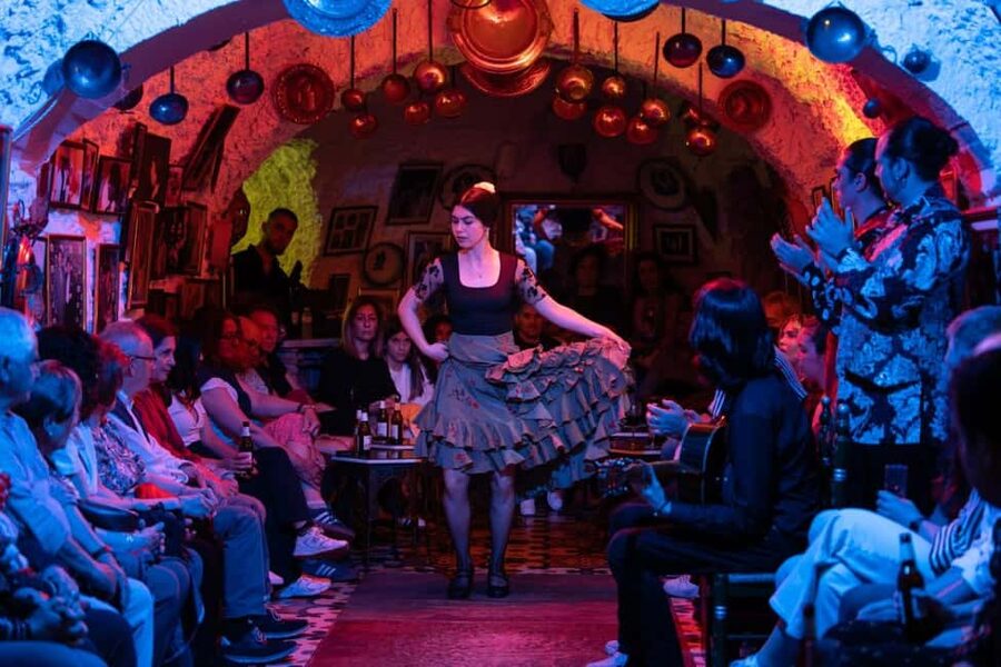 Granada: Los Amayas Cave Traditional Flamenco Show - What the 1-Hour Show Really Feels Like (No Stage, No Amplifier)