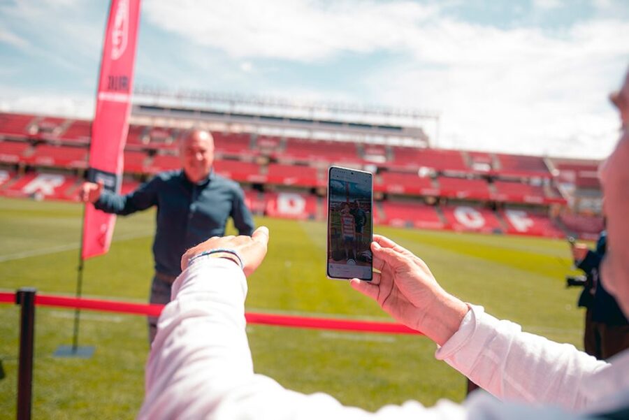Granada: Los Cármenes Stadium Guided Interactive Tour - Tunnel of the senses and the pitchside 360º payoff