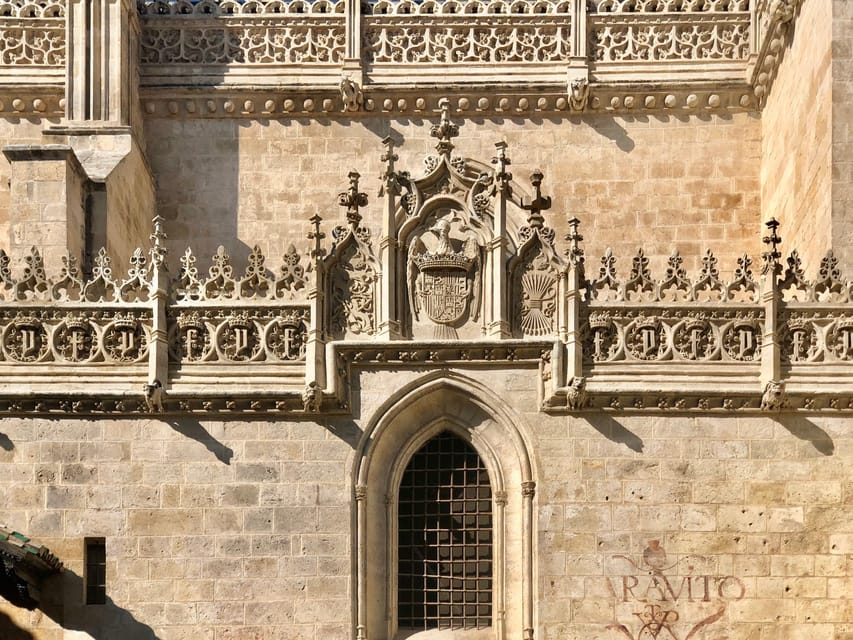 Granada: Private Cathedral and Royal Chapel Tour - How private guiding changes the experience in Granada
