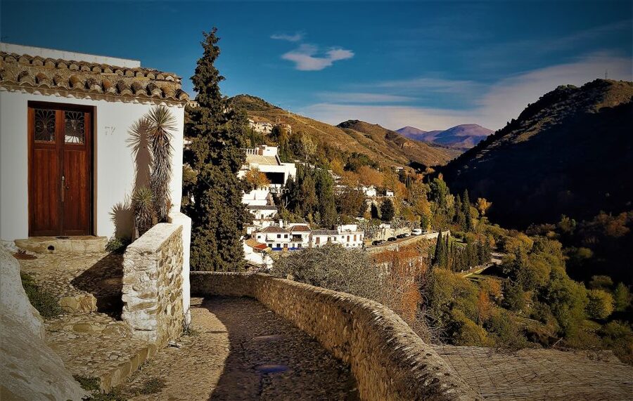 Granada: Private Tour of Albaicín, Sacromonte and Viewpoints - Timing and pace: how the 2.5 hours adds up