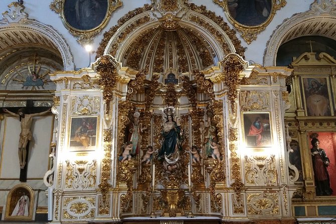 Granada: Royal Chapel and Granada Cathedral Guided Tour - Church of Sagrario and the Madraza Palace area: the in-between stops that matter