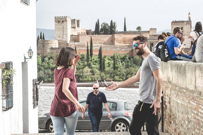 Granada's Hidden Treasures: Albayzin and Sacromonte Walking Tour - Street-Style Granada: Why Albaicín and Sacromonte Works So Well