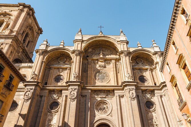 Granada Scavenger Hunt and Sights Self-Guided Tour - Corral del Carbón, a game stop that rewards slower walking