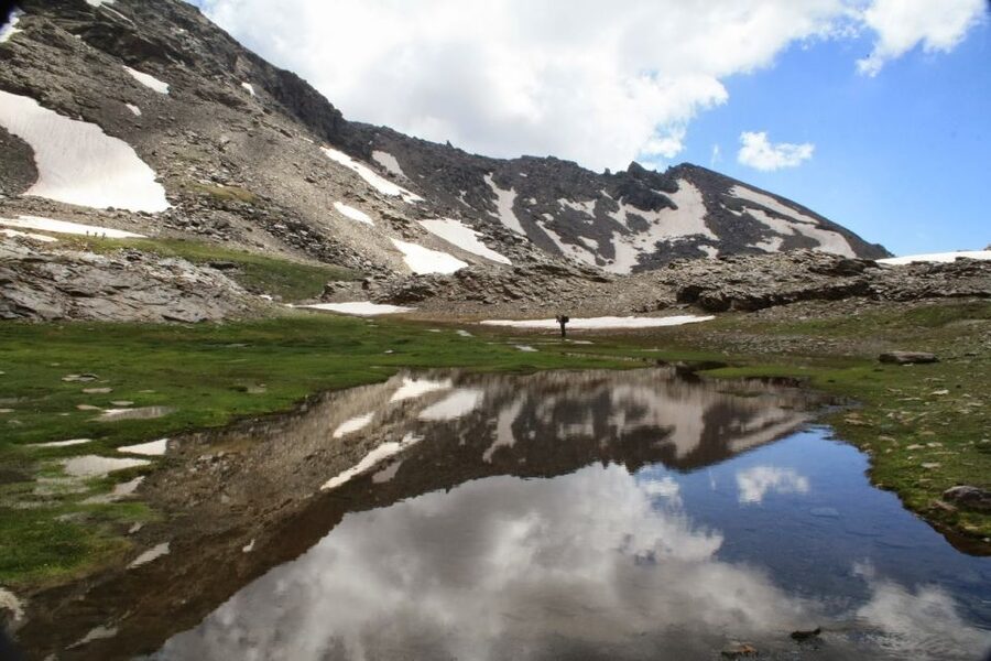 Granada: Sierra Nevada Guided Day Trip - The walking reality: medium difficulty, sun exposure, and the right shoes