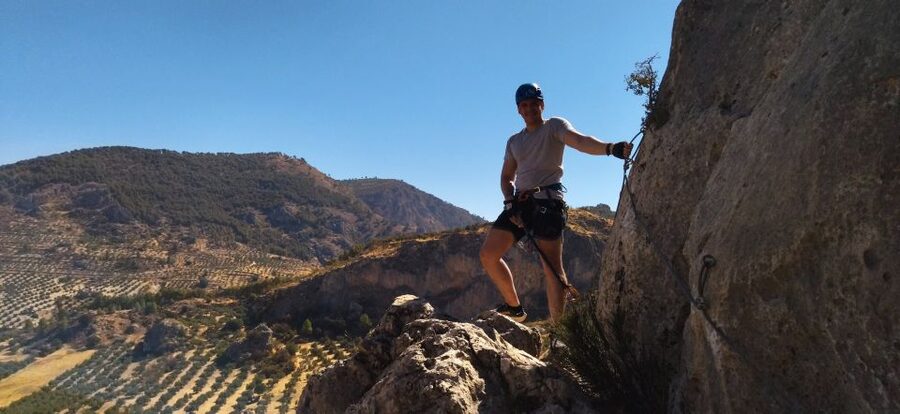 Granada: Via Ferrata Moclín with Transfers - Lunch, picnic, and the toast that makes it feel complete