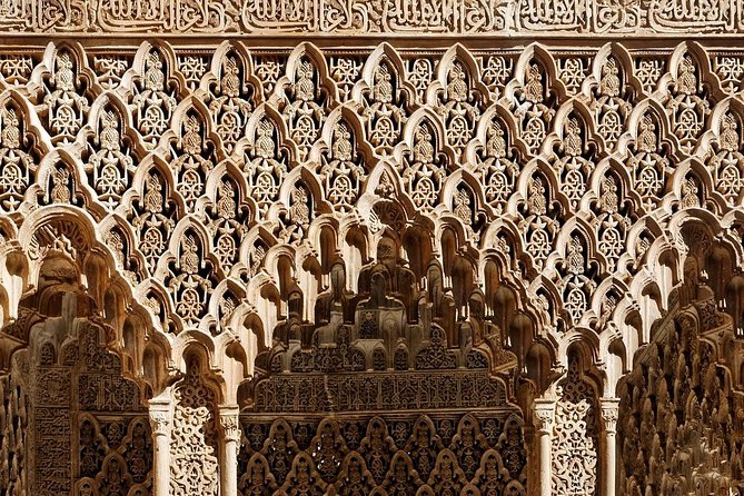 Group tour: the Alhambra of Granada - Fountains and Gardens: The Part Many People Underestimate