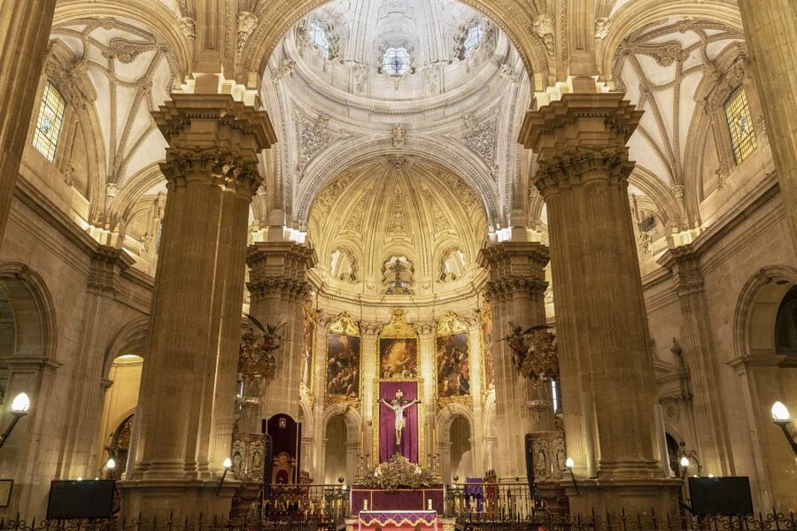 Guadix: Cathedral of Guadix Entry Ticket - The audio guide setup: helpful, but follow the order