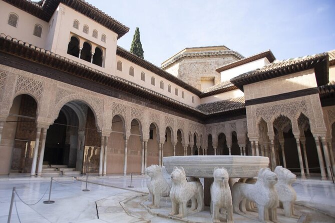 Guided Walking Tour of the Alhambra in Granada - Stop 4, Alcazaba, the military heart of the complex