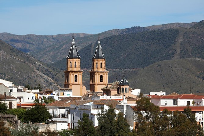 Las Alpujarras Full-Day Tour with Optional Lunch from Granada - Capileira in the Poqueira gorge: where lunch meets big views