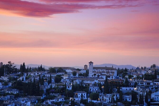 Legends of the Alhambra Tour with Tickets Included - What you’re really getting in 3 hours: timed Alhambra entry plus a legend thread