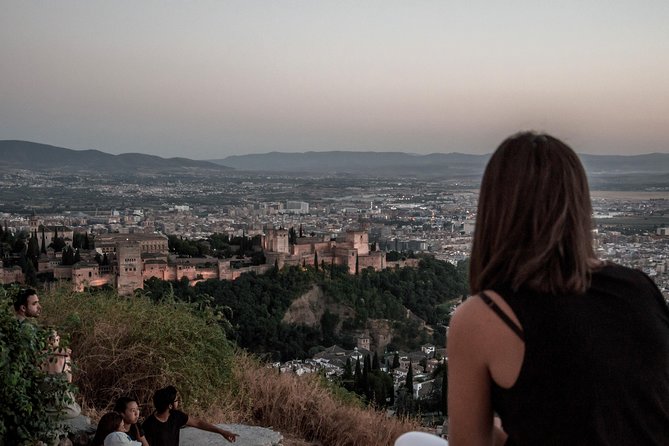 Night Adventure Tour, Play Granada Original - Where you meet, how the 3-hour loop works, and how hard it feels