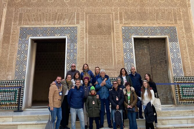 Official Guide to visit Alhambra (tickets NOT included) - Inside the Alhambra in about 3 hours