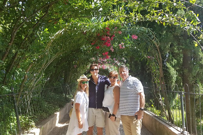 Premium Granada and other Cities Private Tour - Logistics that matter: meeting point, timing, and where you finish