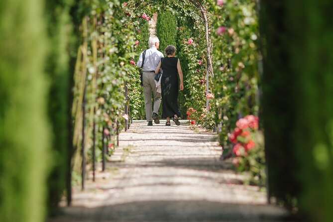 Private Guided Tour to Alhambra with Tickets to City Monuments - Your 3-hour plan inside the Alhambra complex