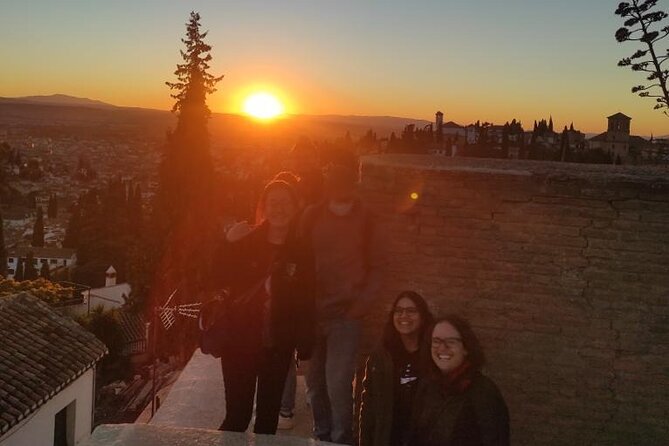 Private tour: 4 cultures, Granada in depth - How to get the best experience on these streets
