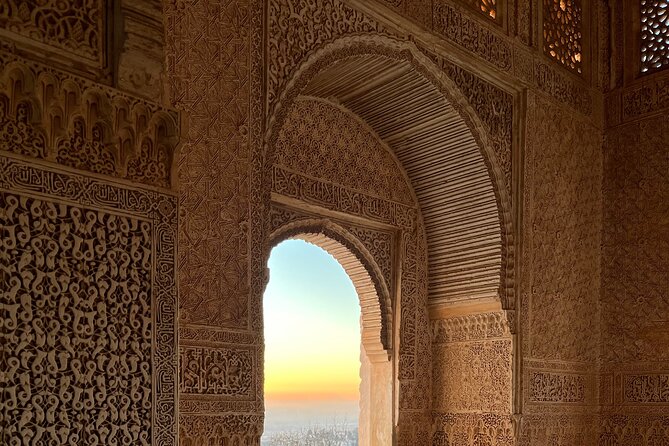 Private Tour in the Alhambra : buy your tickets and book your tour - What you actually pay for, and where the value really is