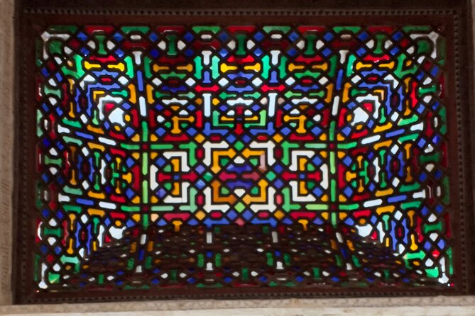Small group visit to the Alhambra with tickets included - Price and value: what you are really paying for