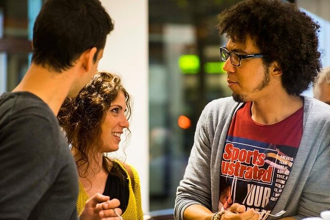 The Granada Evening Tapas Crawl by Food Lover Tour - Should you book the Granada Evening Tapas Crawl?