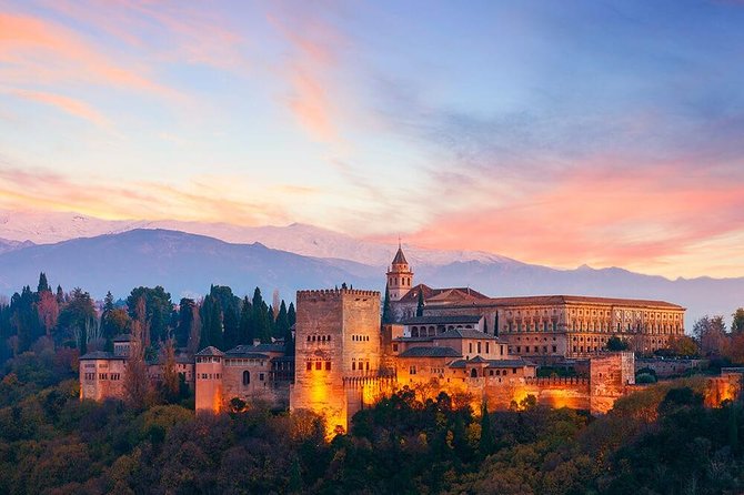 Tickets included: Alhambra Tour (Gardens, Alcazaba, Generalife) - Alhambra in 2 to 3 hours, what you actually get
