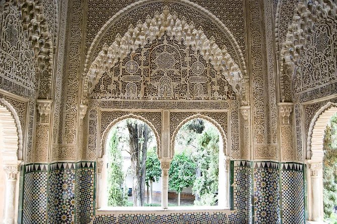 Tickets included: Alhambra Tour (Gardens, Alcazaba, Generalife) - Price and value for $84.66 in Granada